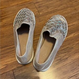 Link Women's Sparkling Slip-On Flats